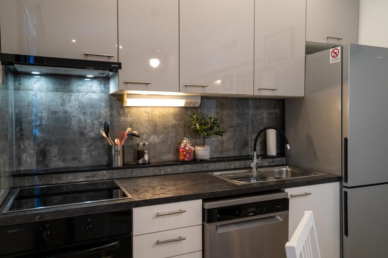 Apartman Dupin Dugi Rat Extérieur photo